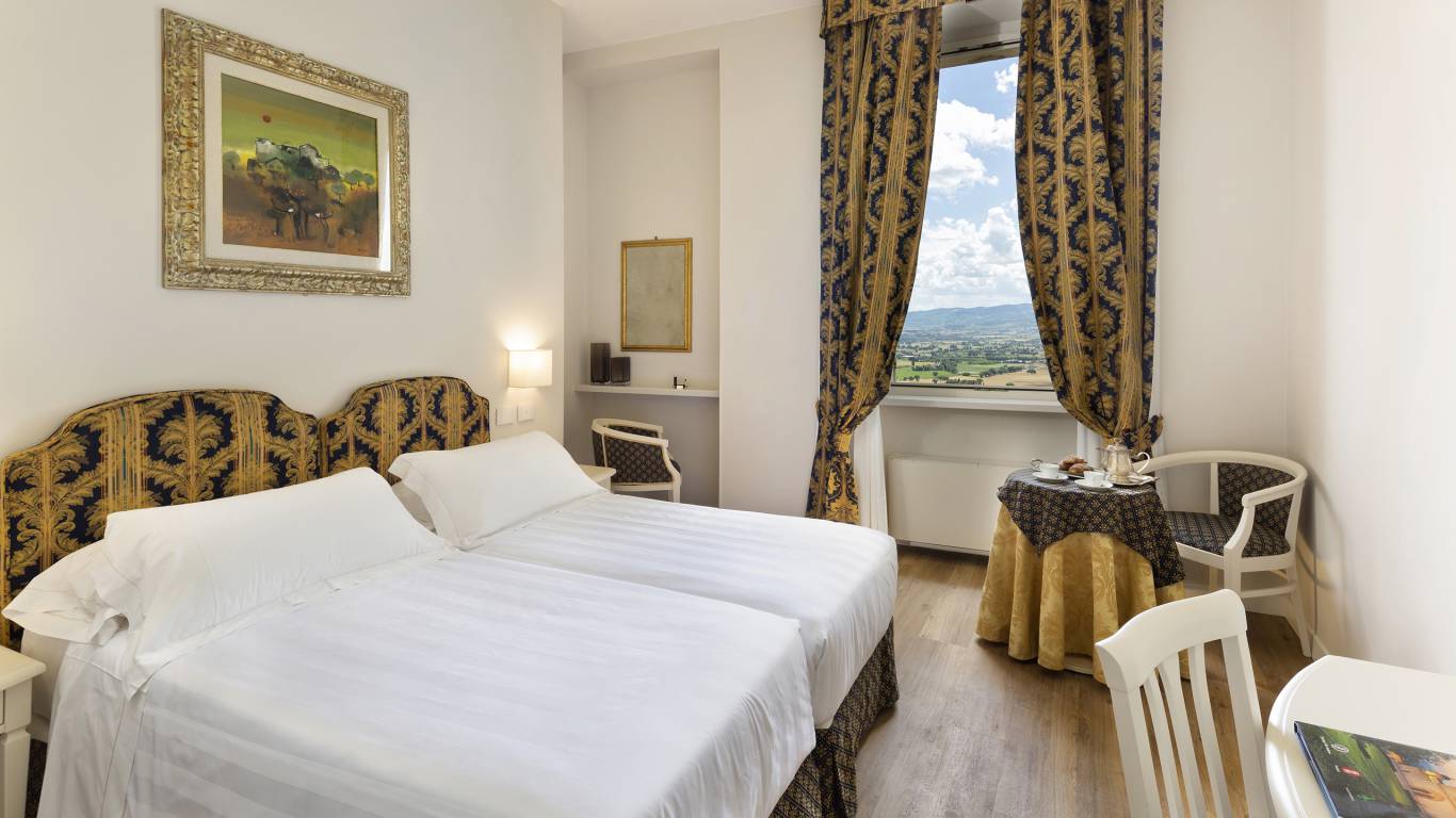 Fontebella-Palace-Hotel-Assisi-suite-505dblsupvvDONI2583